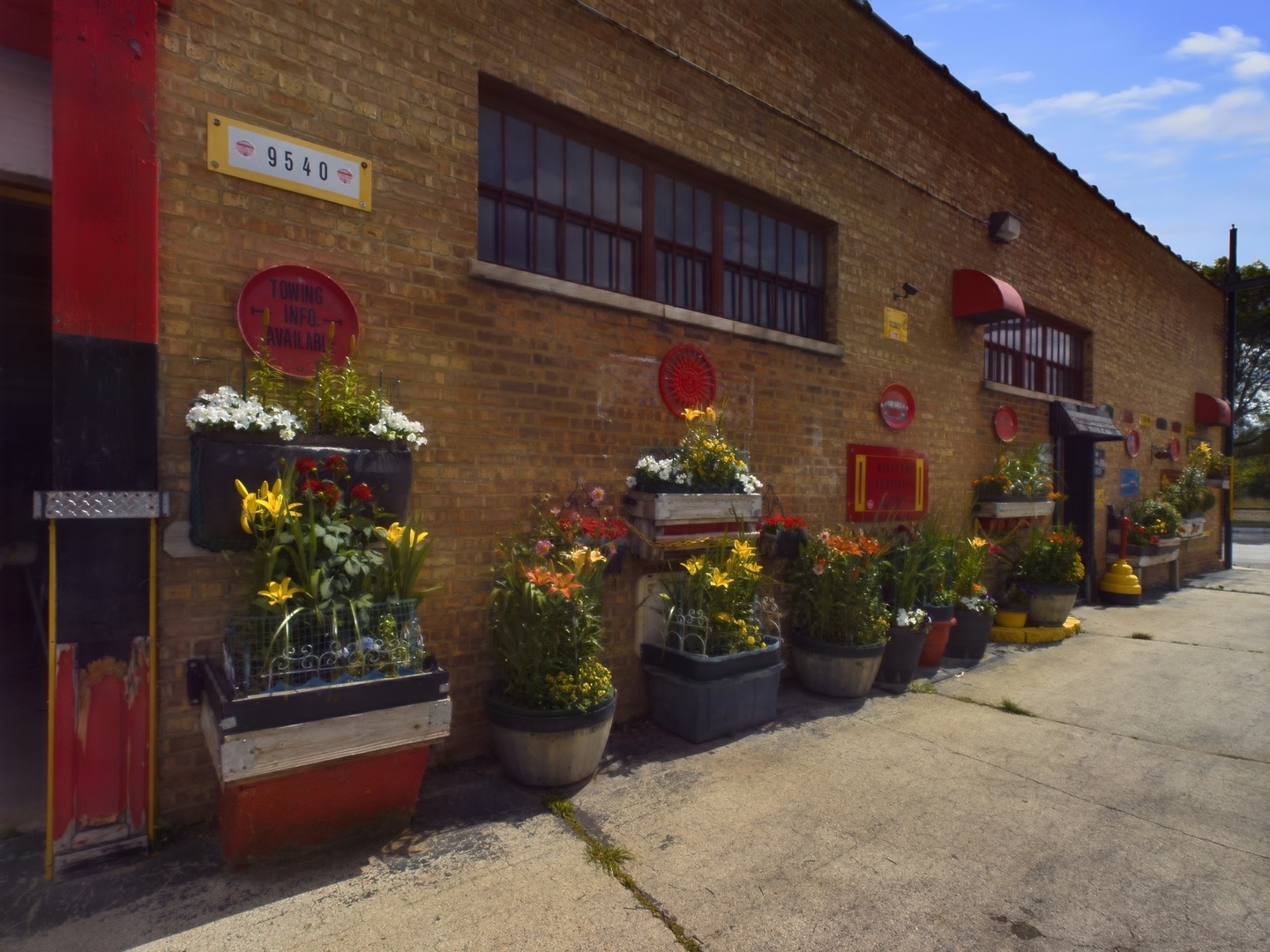 9540 S Vincennes Avenue