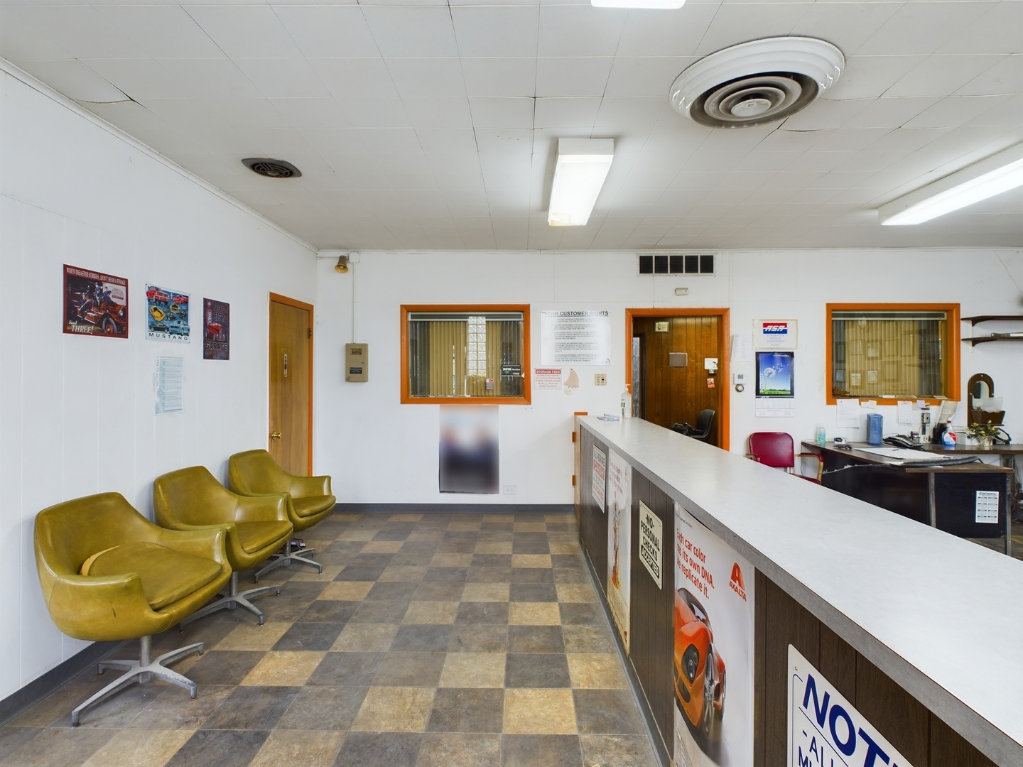 9540 S Vincennes Avenue