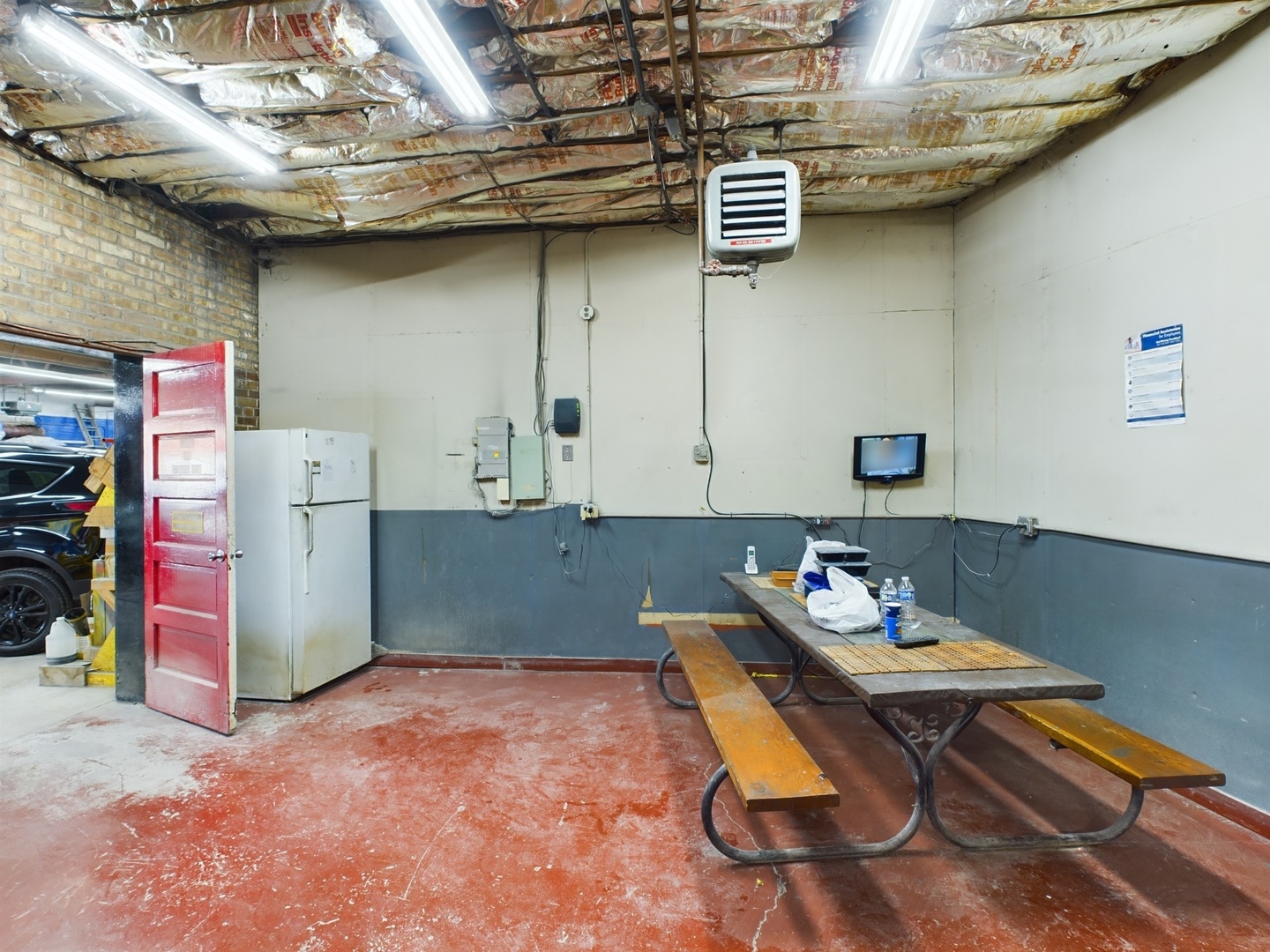 9540 S Vincennes Avenue