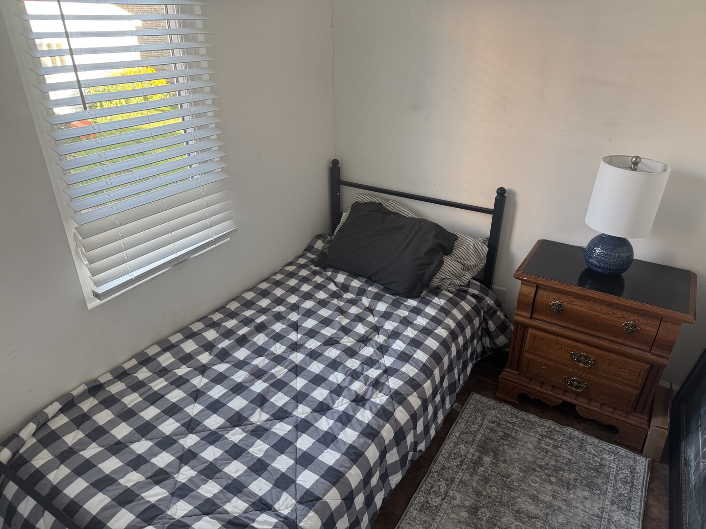 2613 Highland Avenue