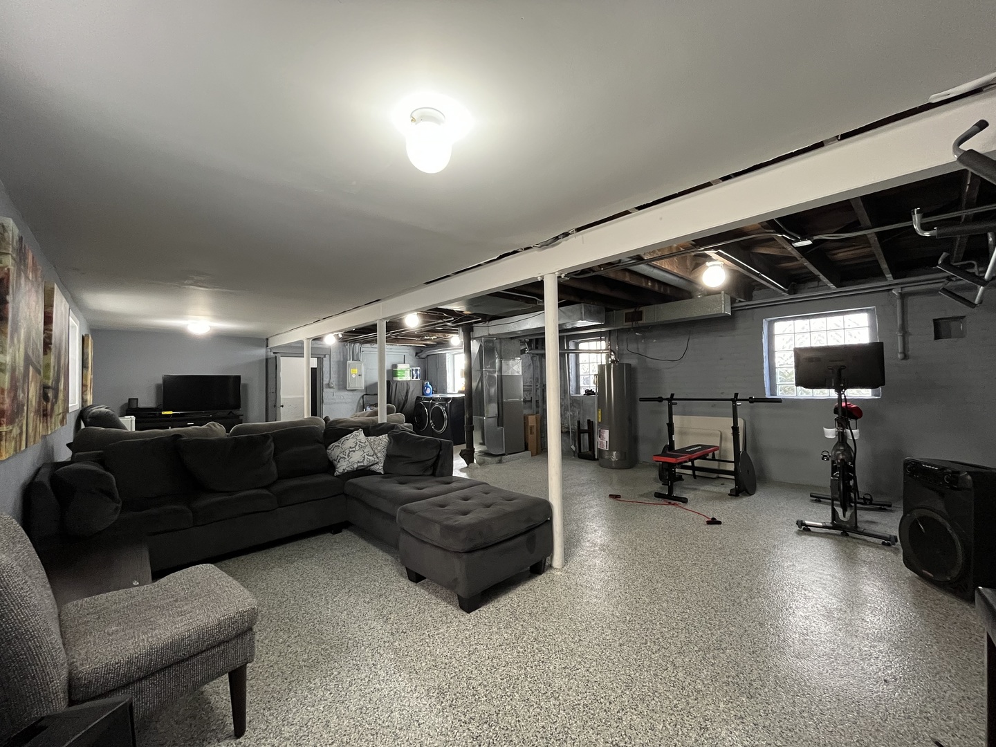 2613 Highland Avenue