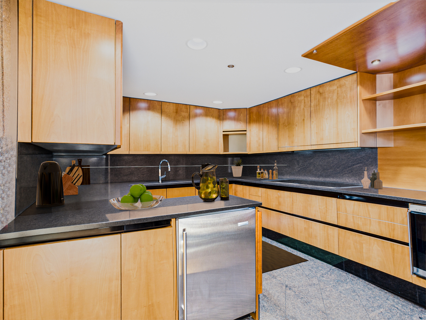 950 N Michigan Avenue Unit: 37F