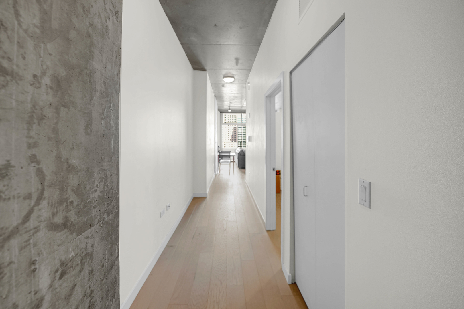 235 W VAN BUREN Street Unit: 2721