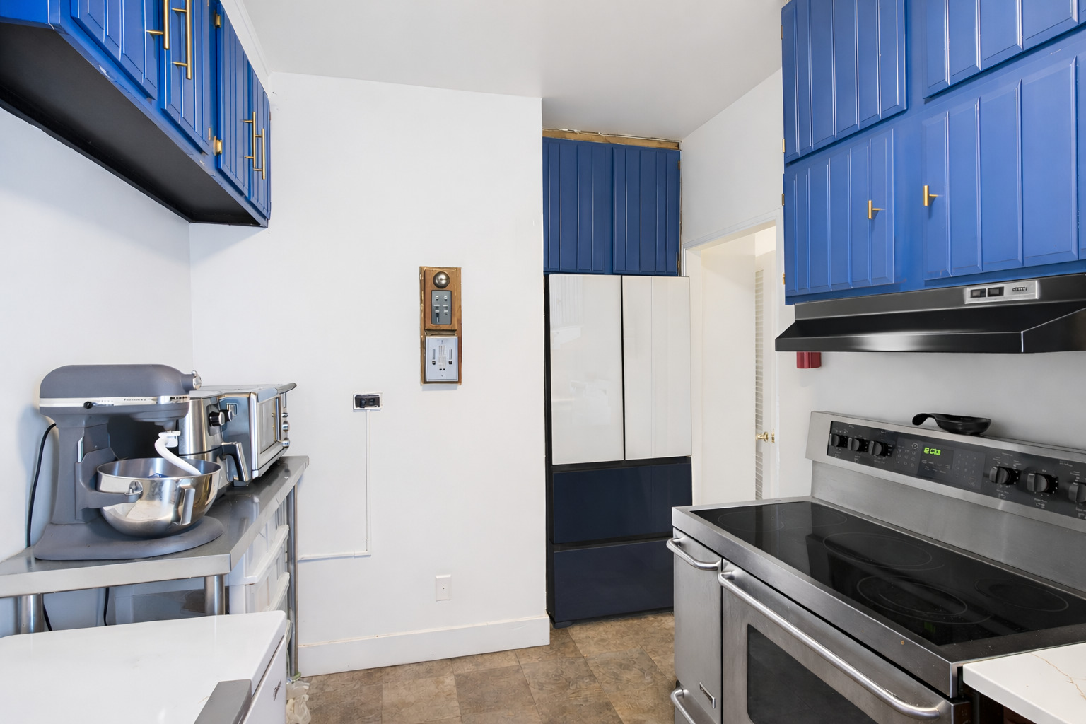 7321 S South Shore Dr Unit: 7D