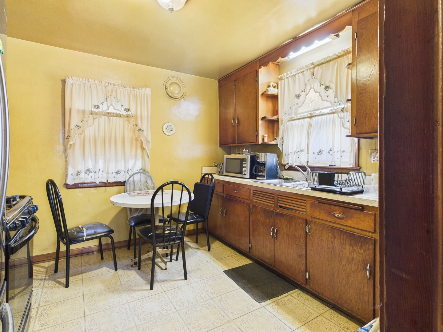 8714 S Merrill Avenue