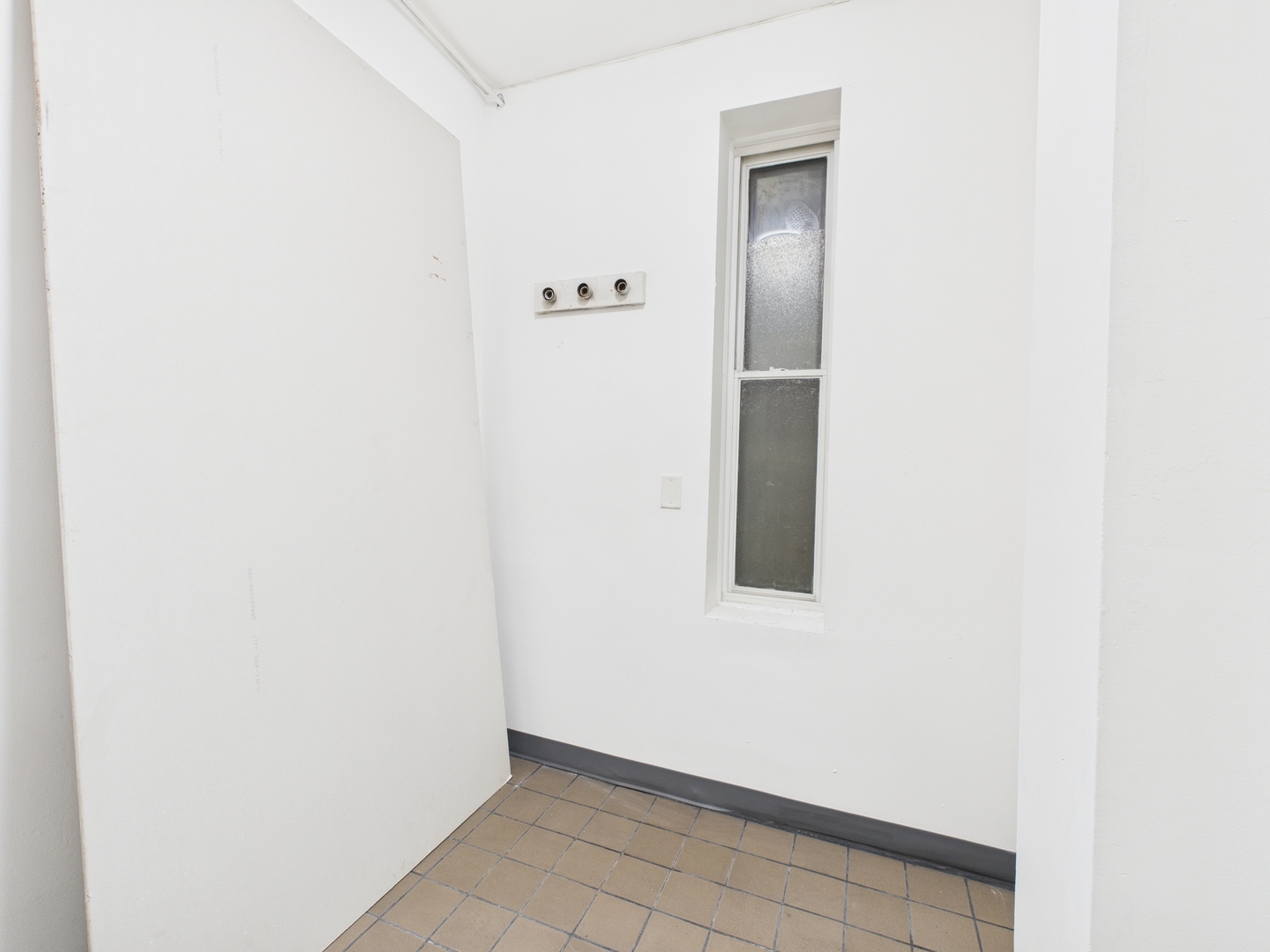 1512 W Taylor Street Unit: 1