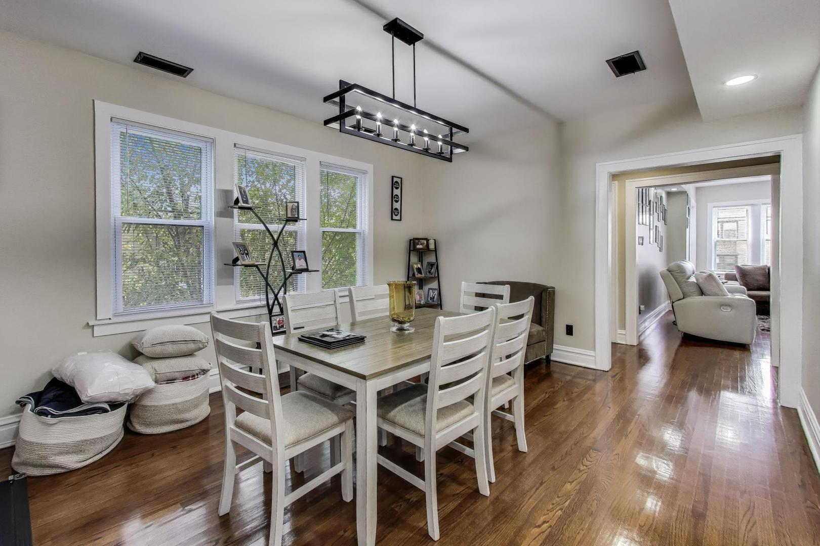 1337 S Austin Boulevard