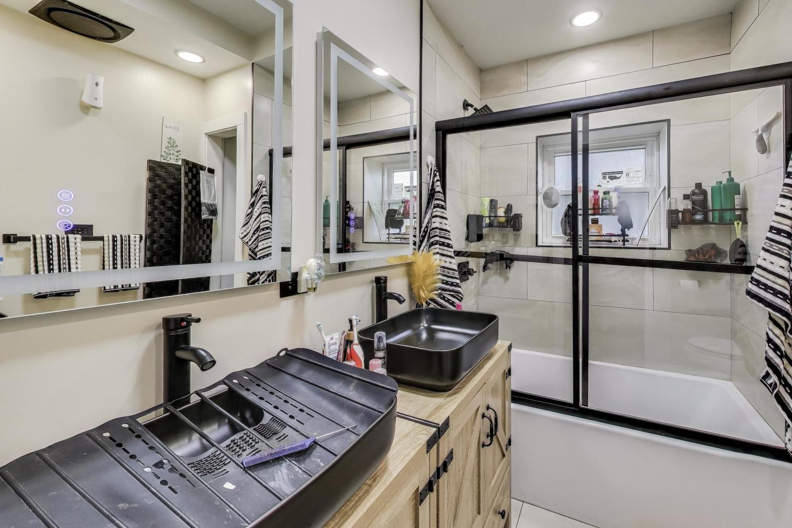 1337 S Austin Boulevard