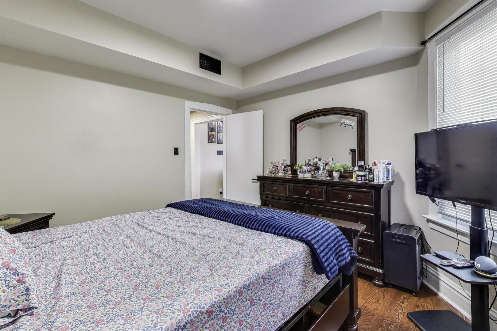 1337 S Austin Boulevard