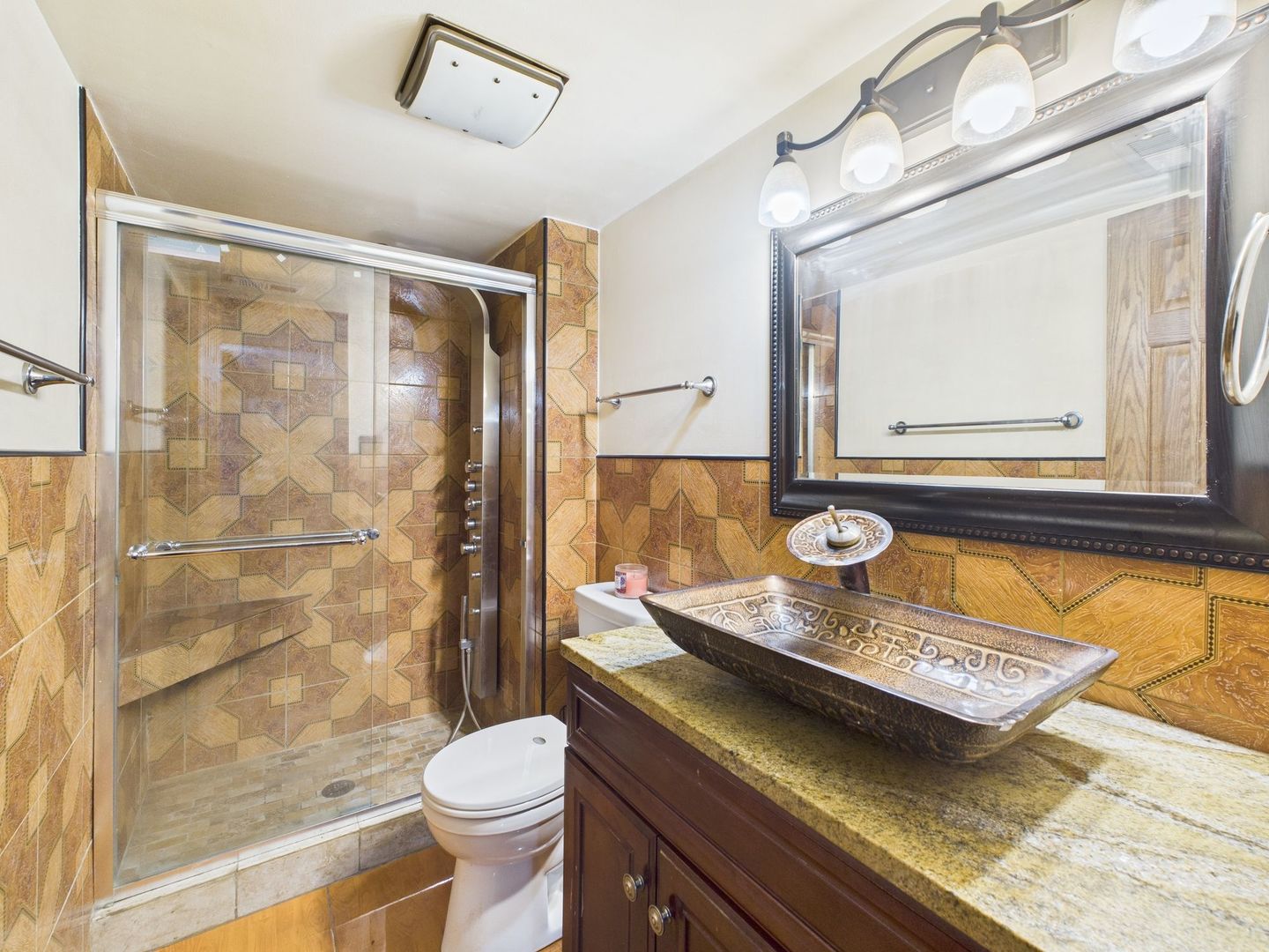 1200 Jacqueline Drive