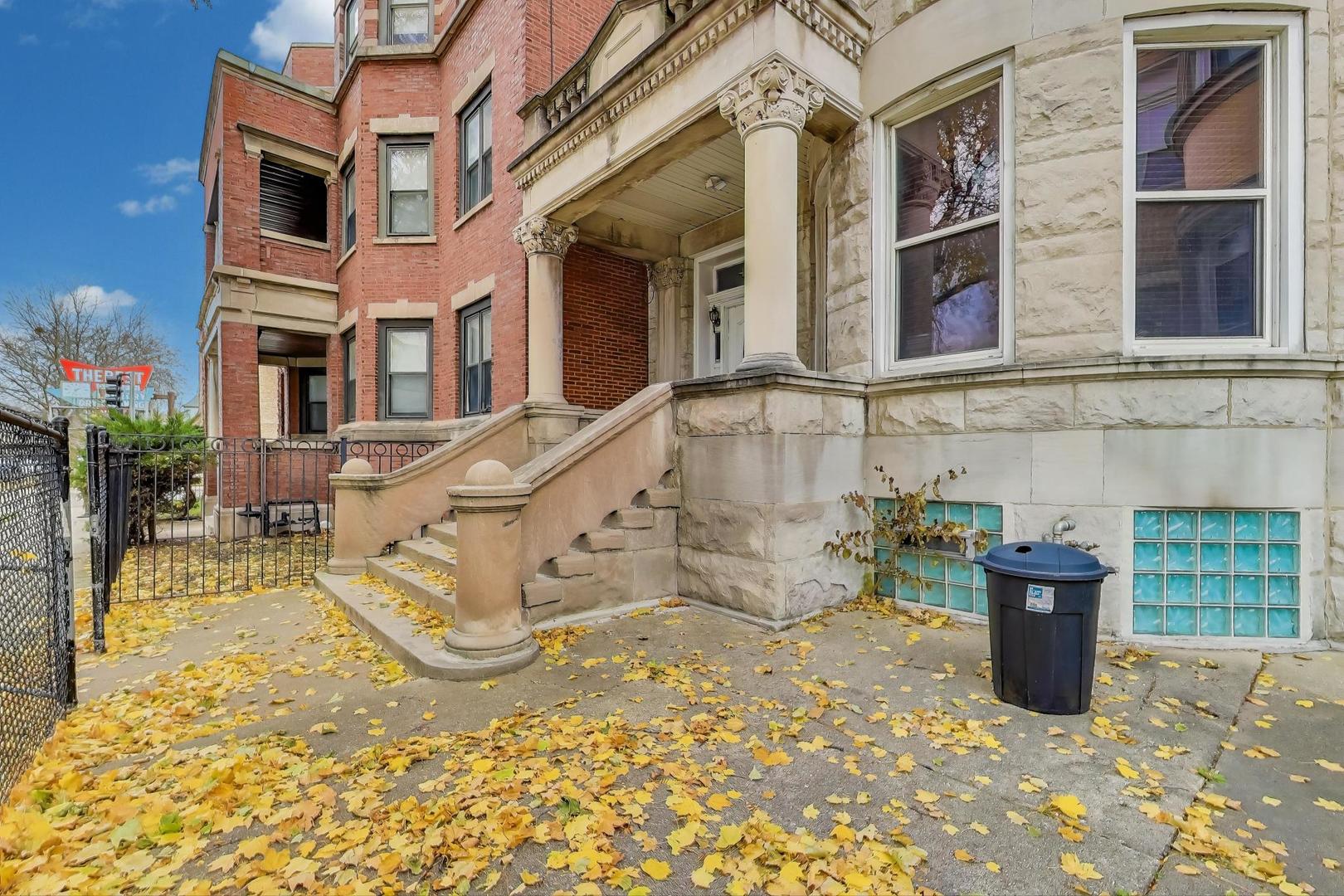 4507 S Michigan Avenue