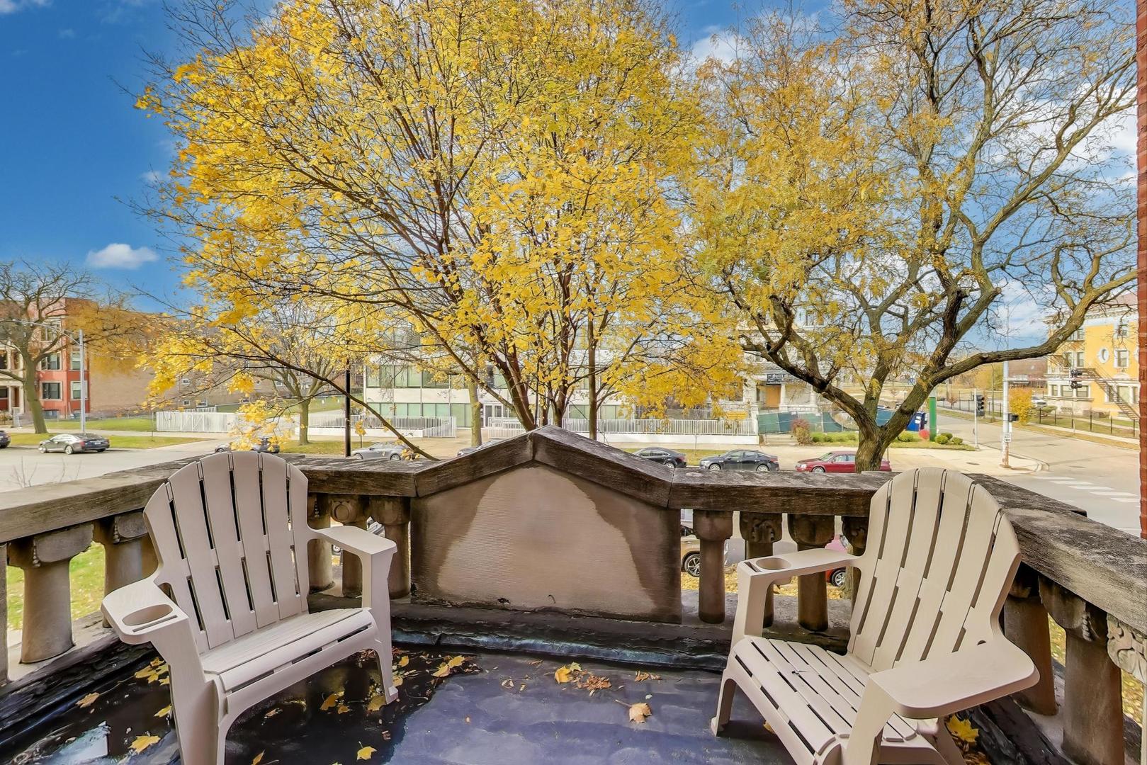 4507 S Michigan Avenue