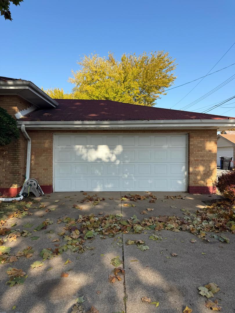 12157 S Perry Avenue