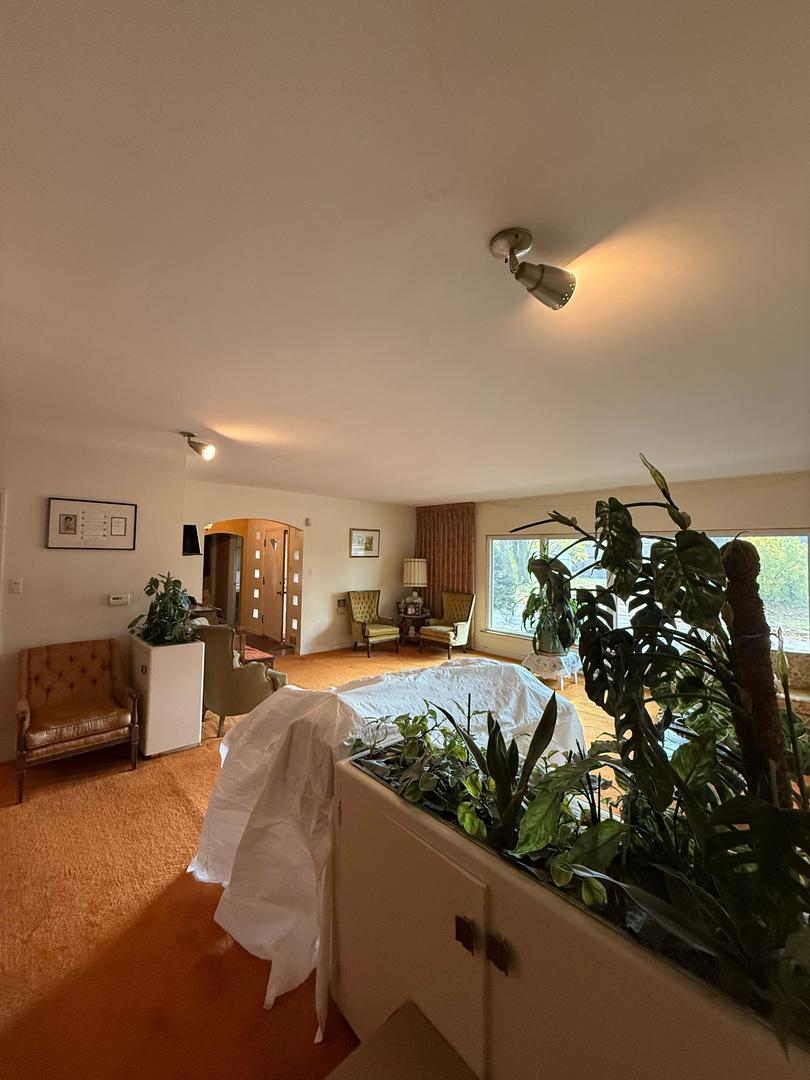 12157 S Perry Avenue