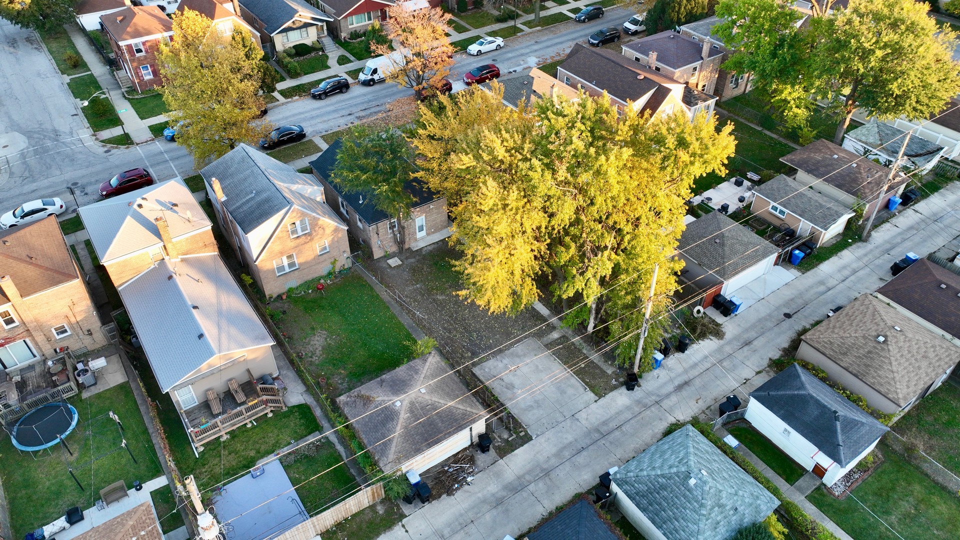 10036 S Saint Lawrence Avenue