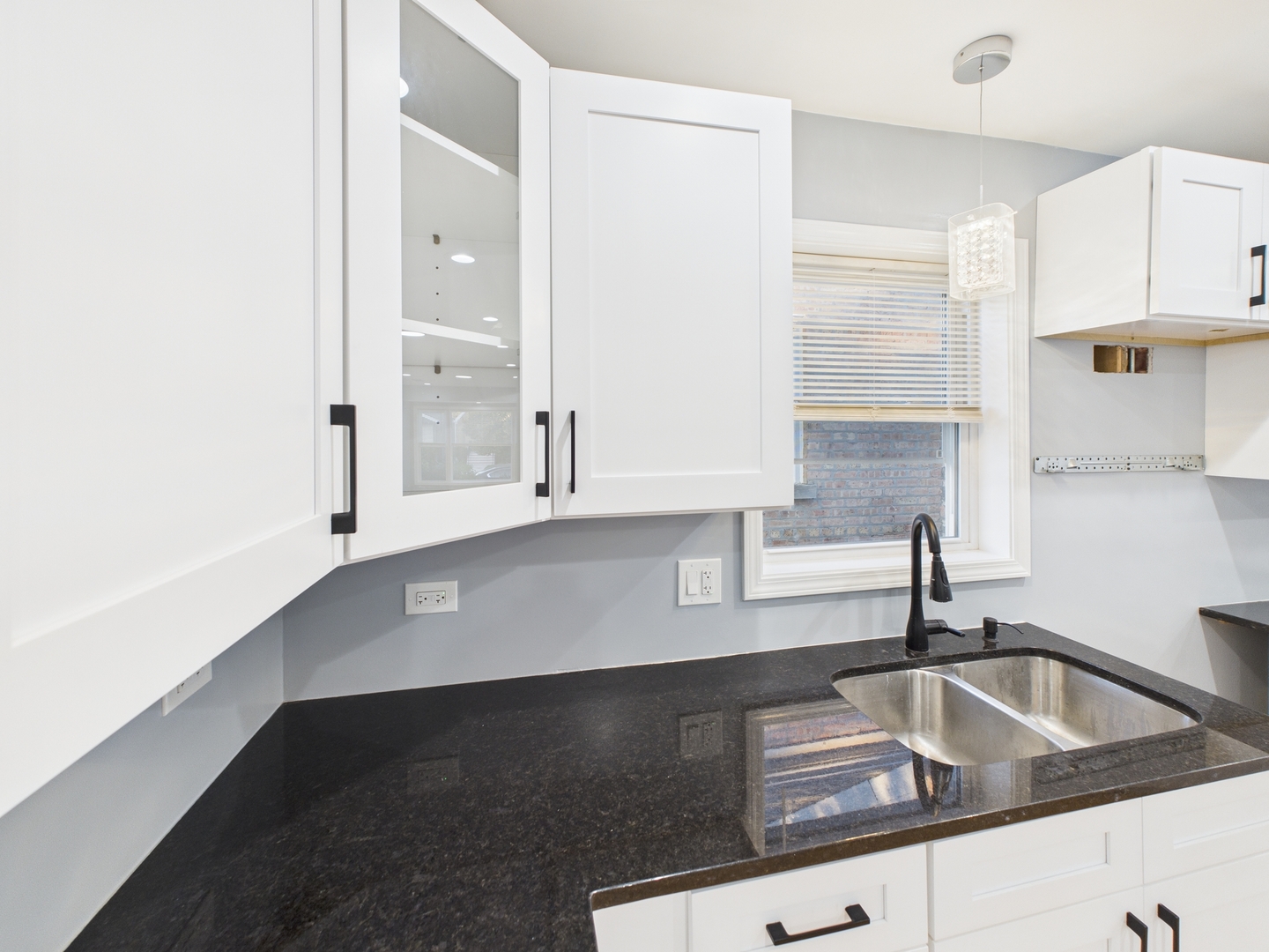 10036 S Saint Lawrence Avenue