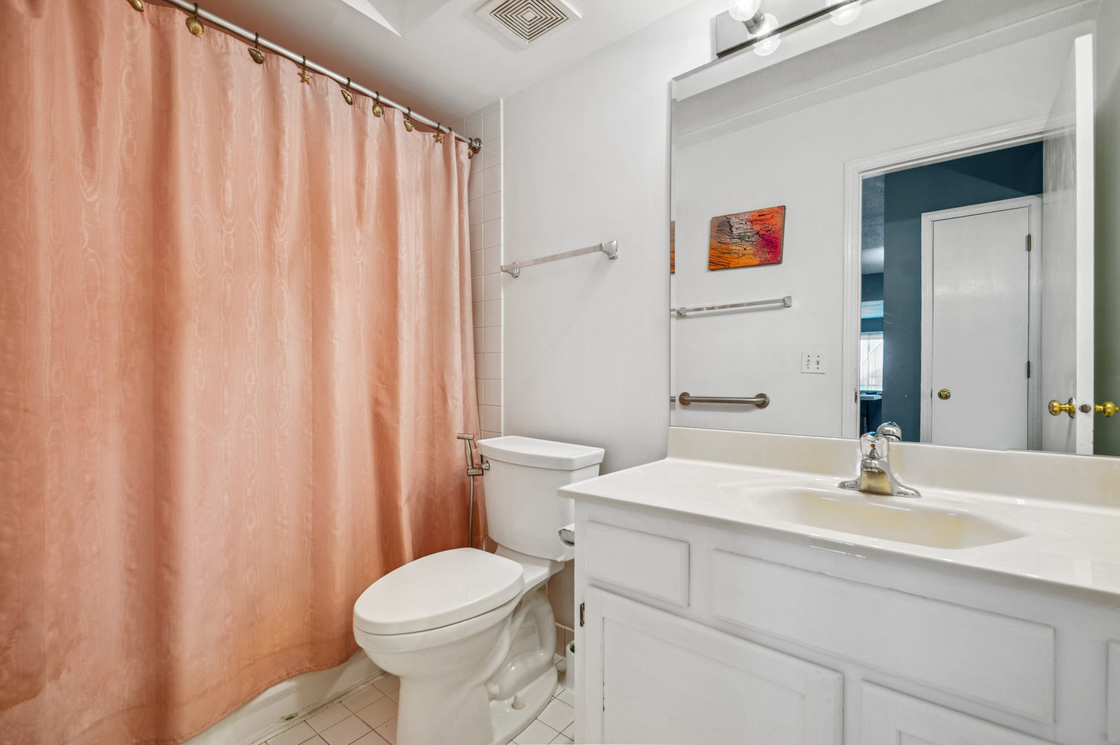 6400 W Berteau Avenue Unit: 308
