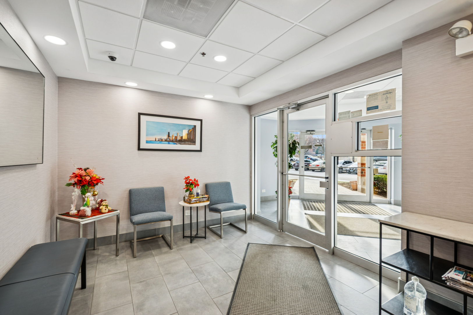 6400 W Berteau Avenue Unit: 308