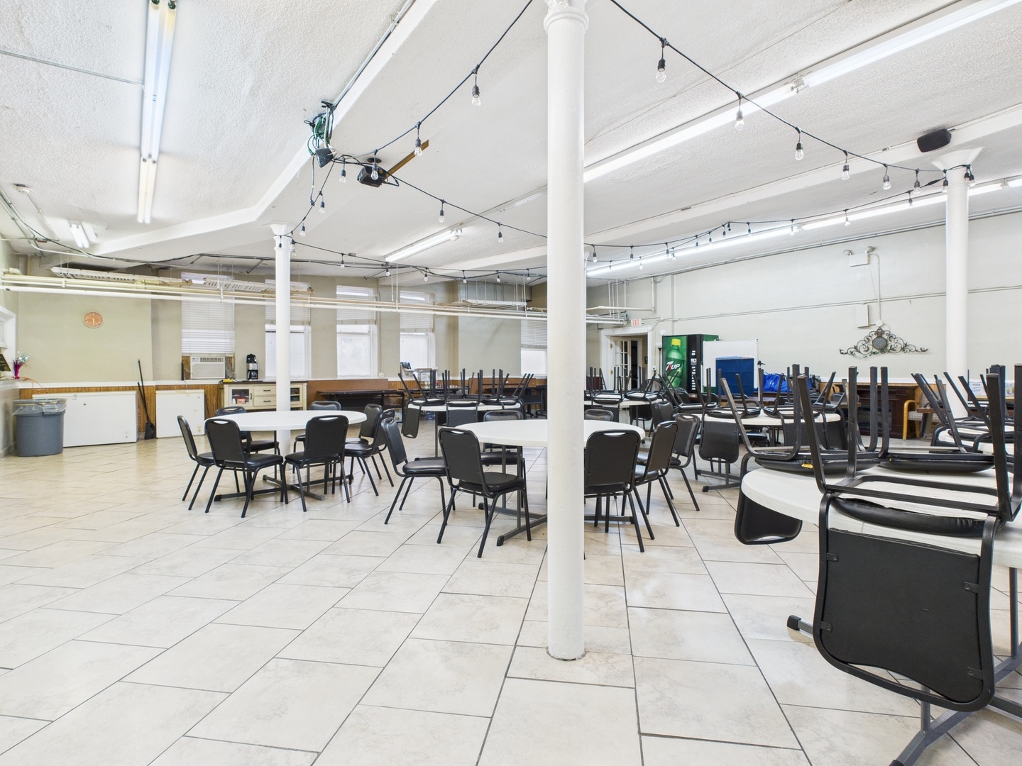 1651 N Karlov Avenue