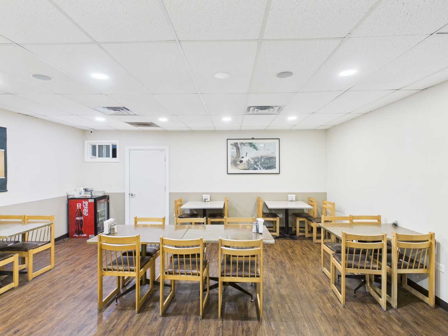 4203 W Lawrence Avenue