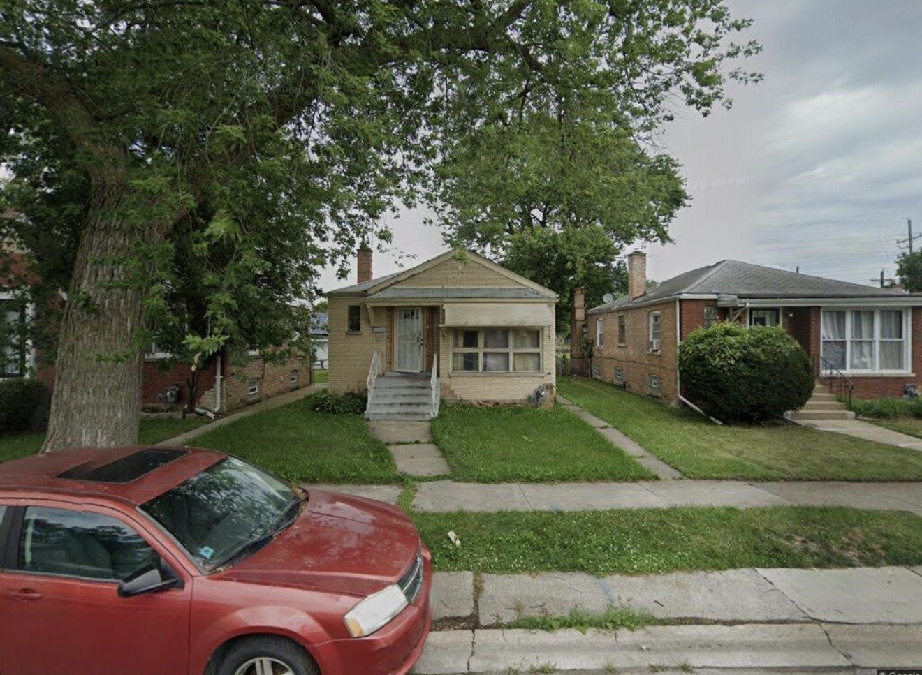 105 E 140th Court