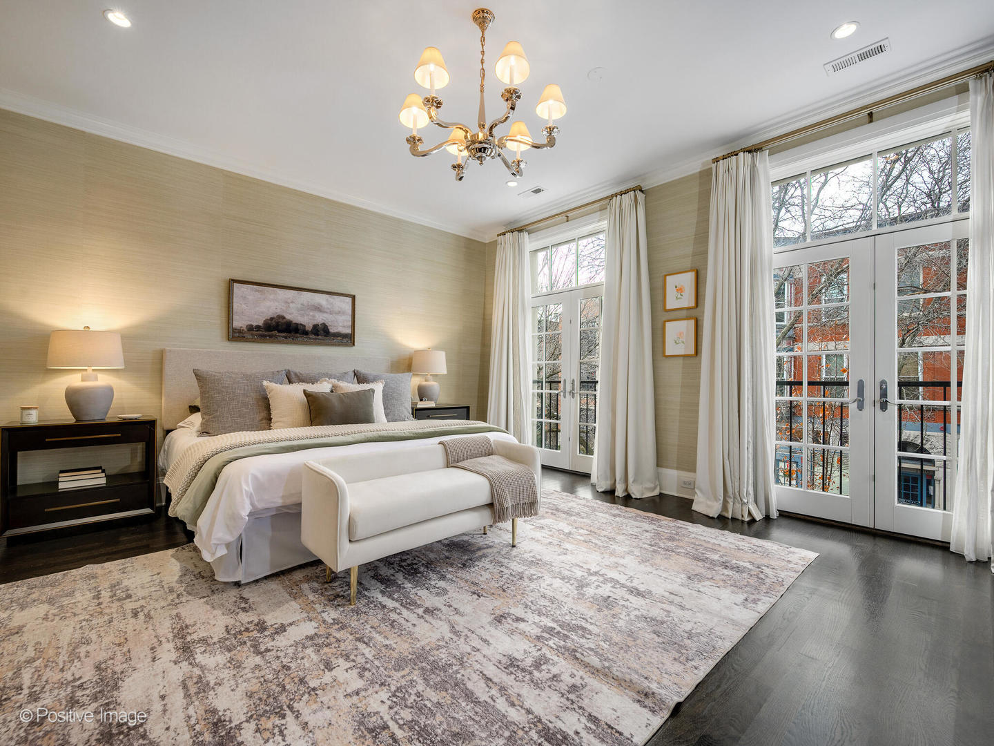 1919 N SHEFFIELD Avenue Unit: 2