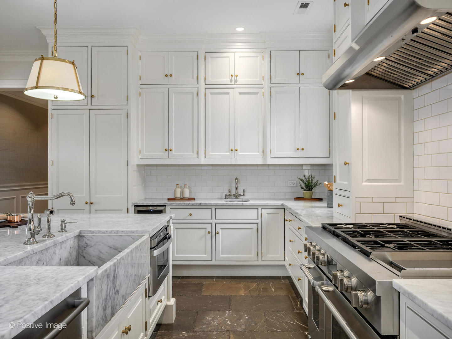 1919 N SHEFFIELD Avenue Unit: 2