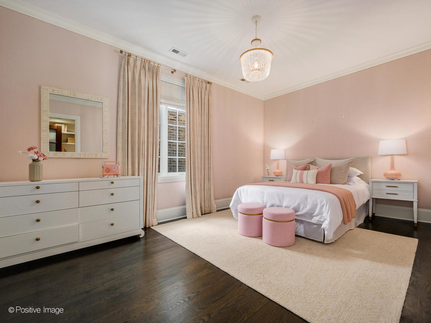 1919 N SHEFFIELD Avenue Unit: 2