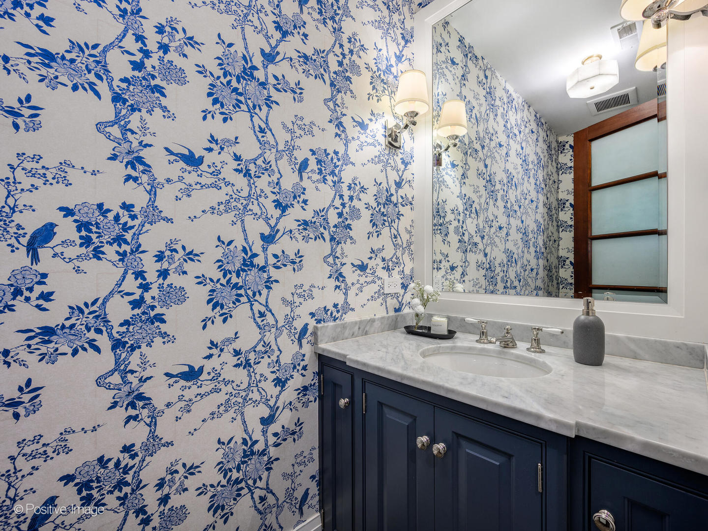 1919 N SHEFFIELD Avenue Unit: 2