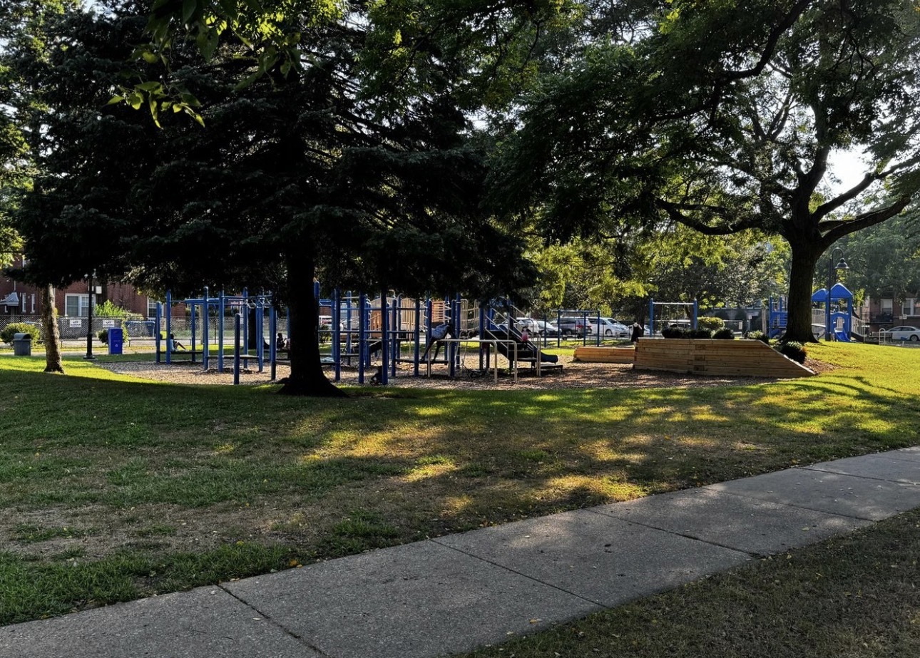 725 BRUMMEL Street Unit: 2