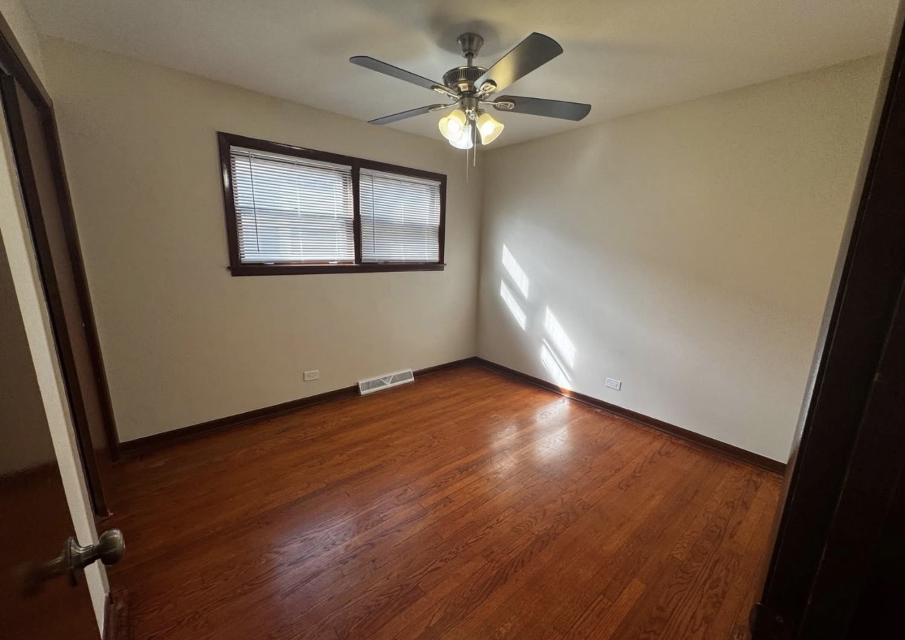 725 BRUMMEL Street Unit: 2