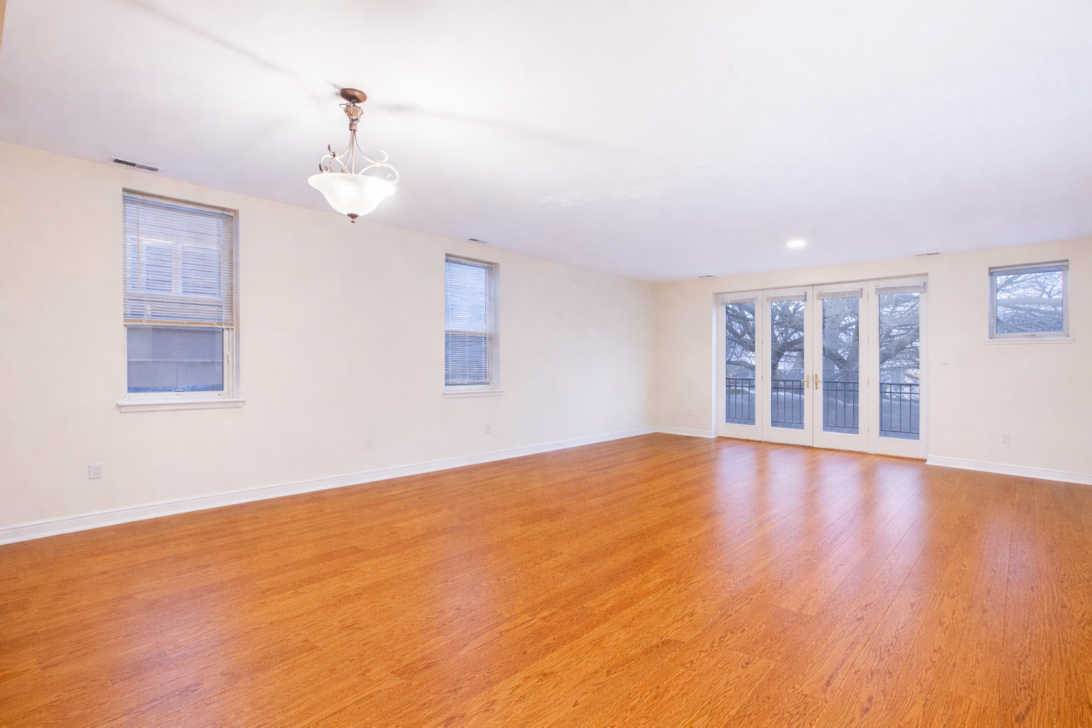 1412 W Diversey Parkway Unit: B