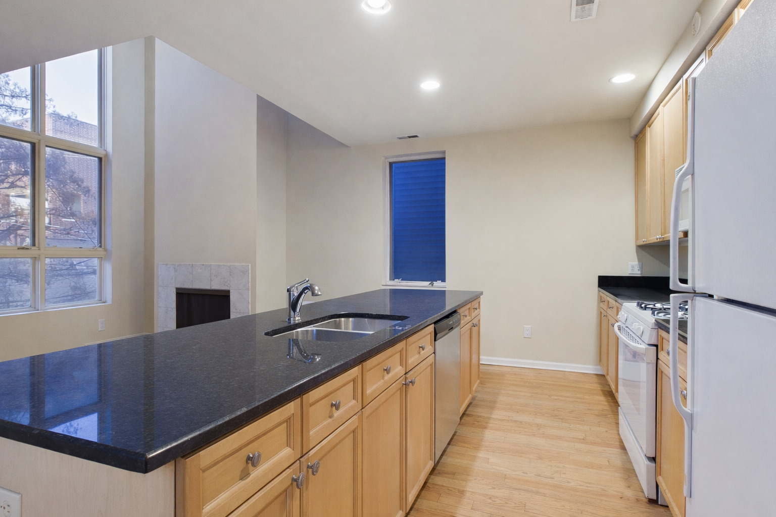 1412 W Diversey Parkway Unit: B