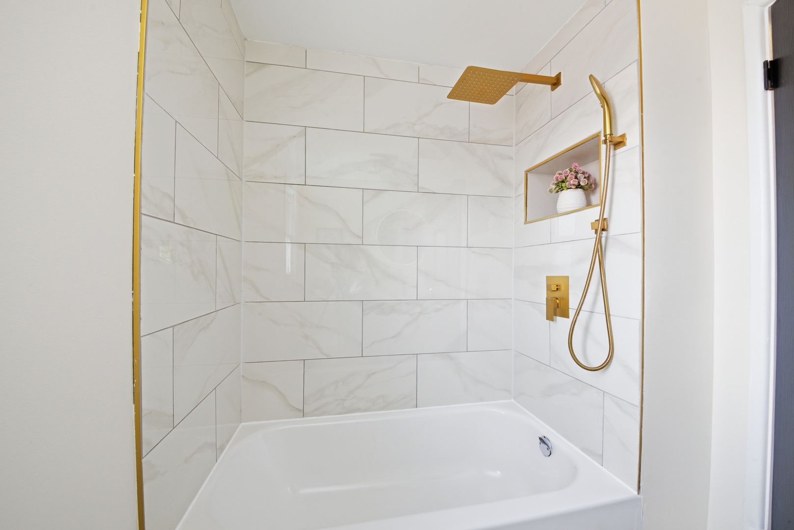 11603 S Loomis Street