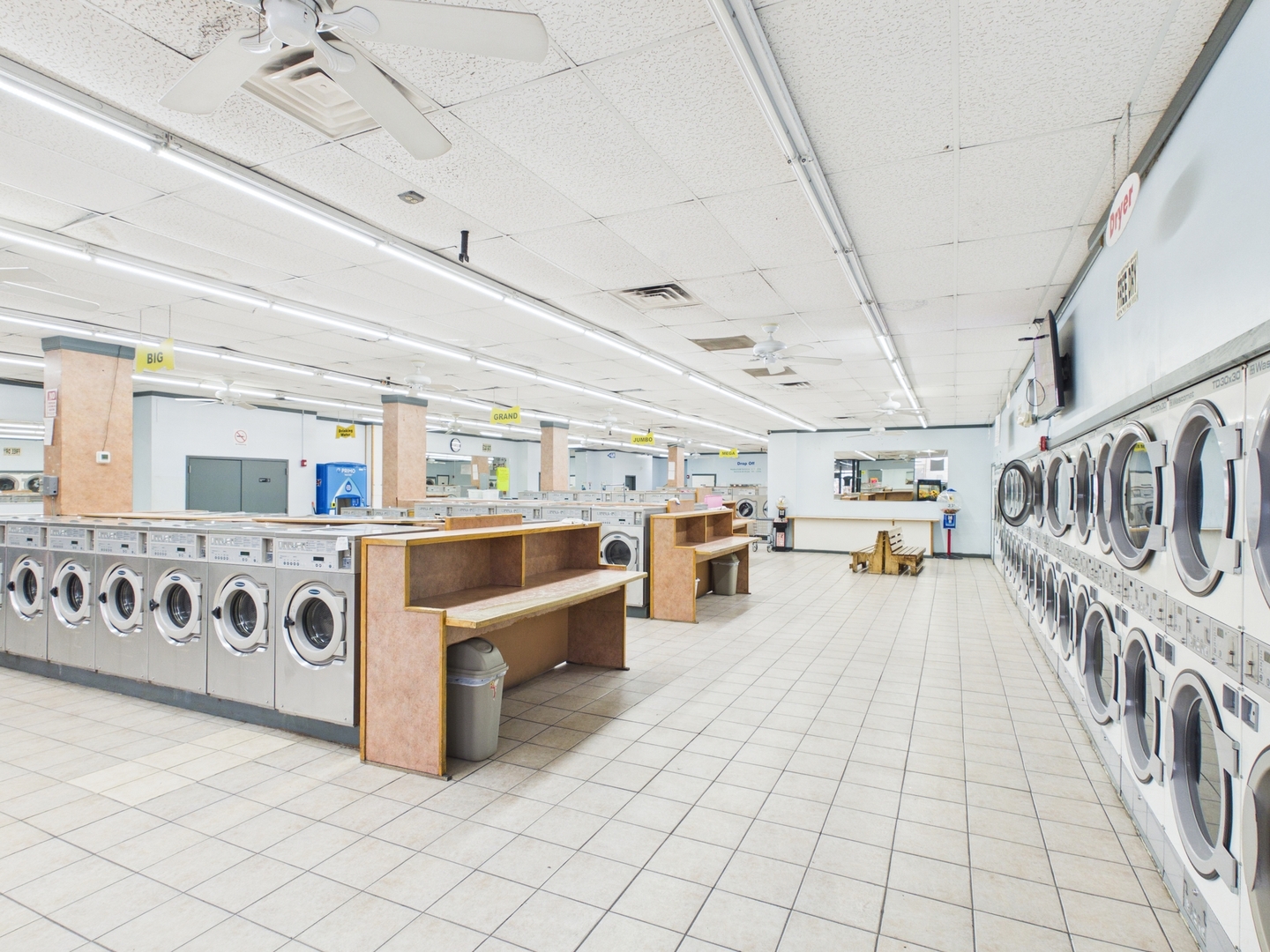 222-232 W Galena Boulevard