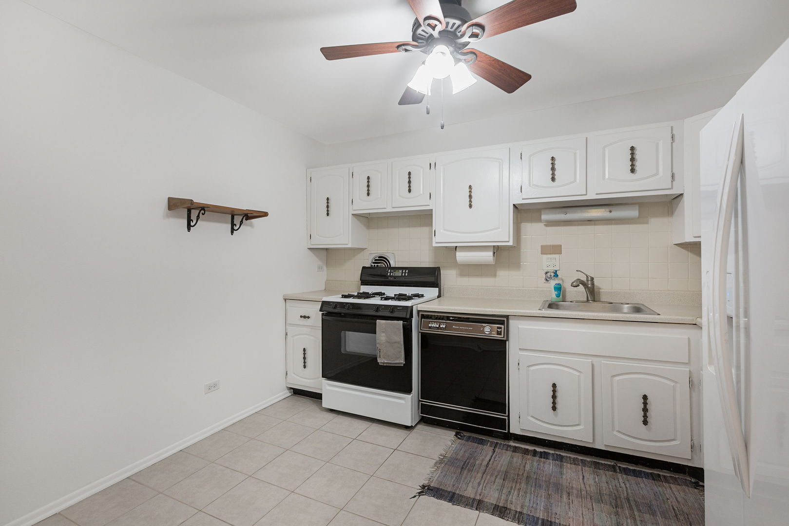 525 S Cleveland Avenue Unit: 208