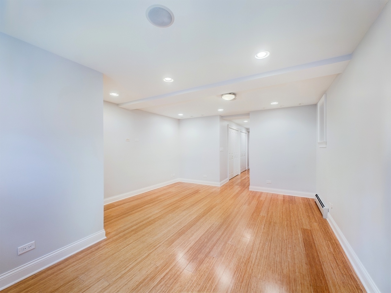 632 W Barry Avenue W Unit: GS