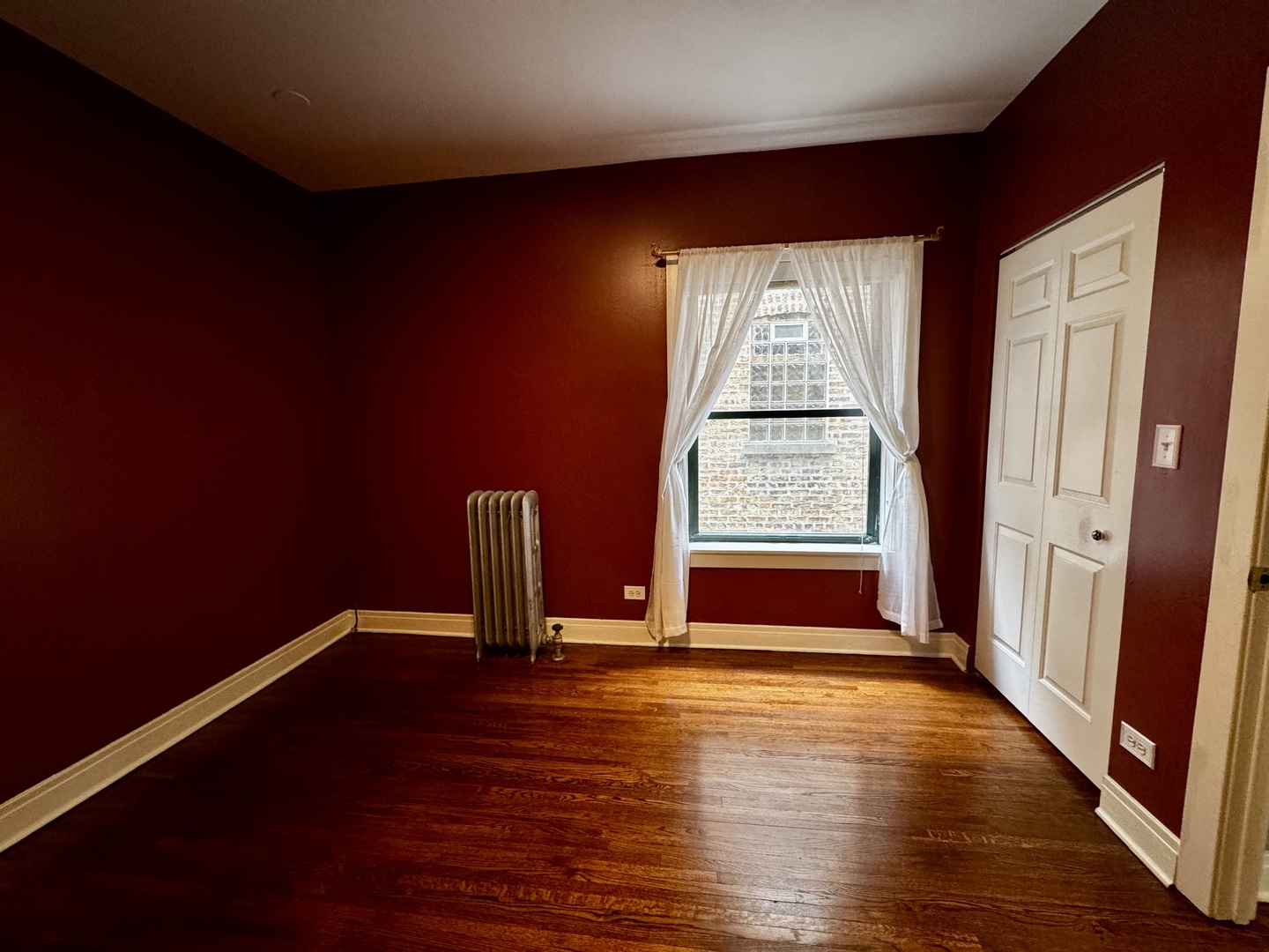 7031 N Sheridan Road Unit: 2E