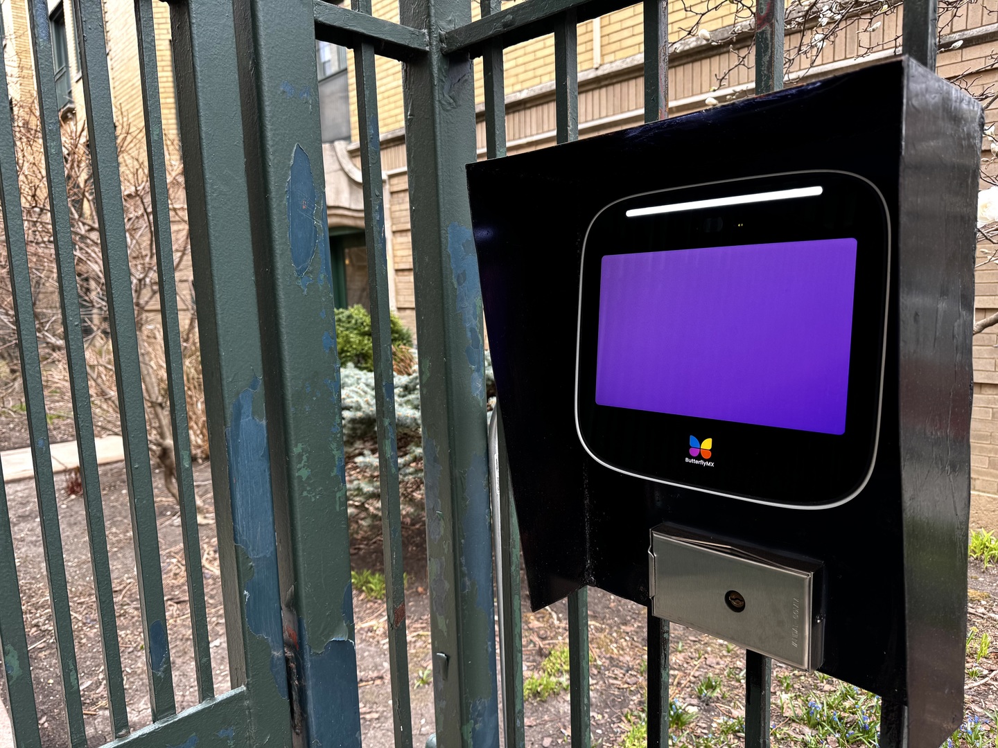 7031 N Sheridan Road Unit: 2E