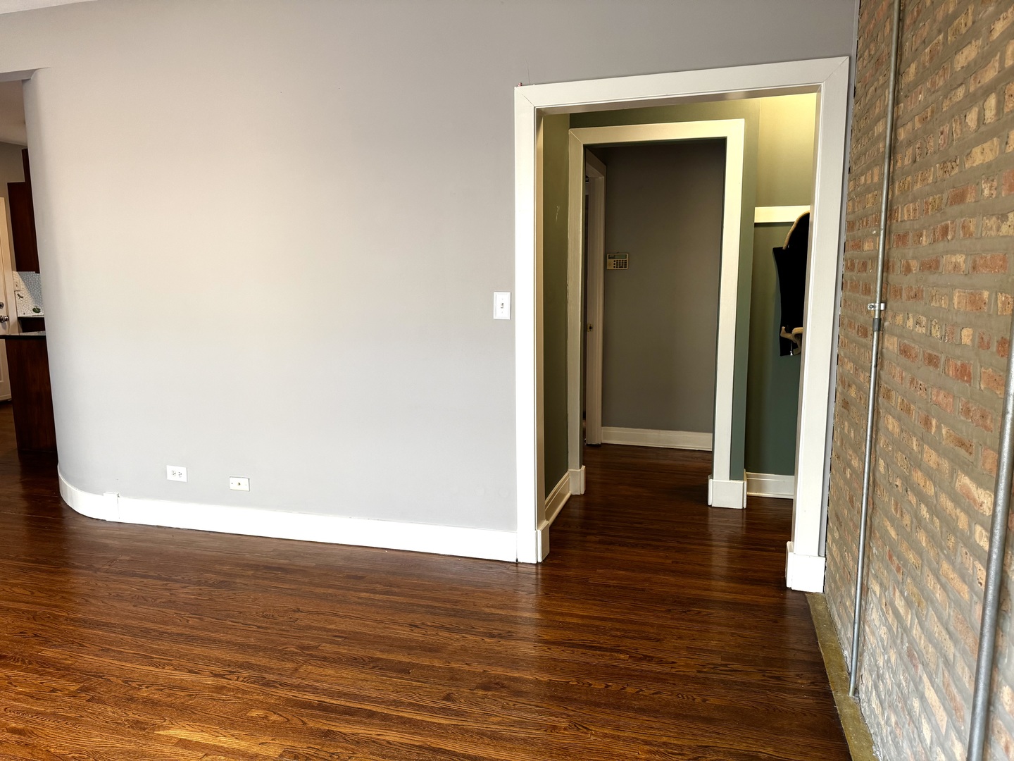 7031 N Sheridan Road Unit: 2E