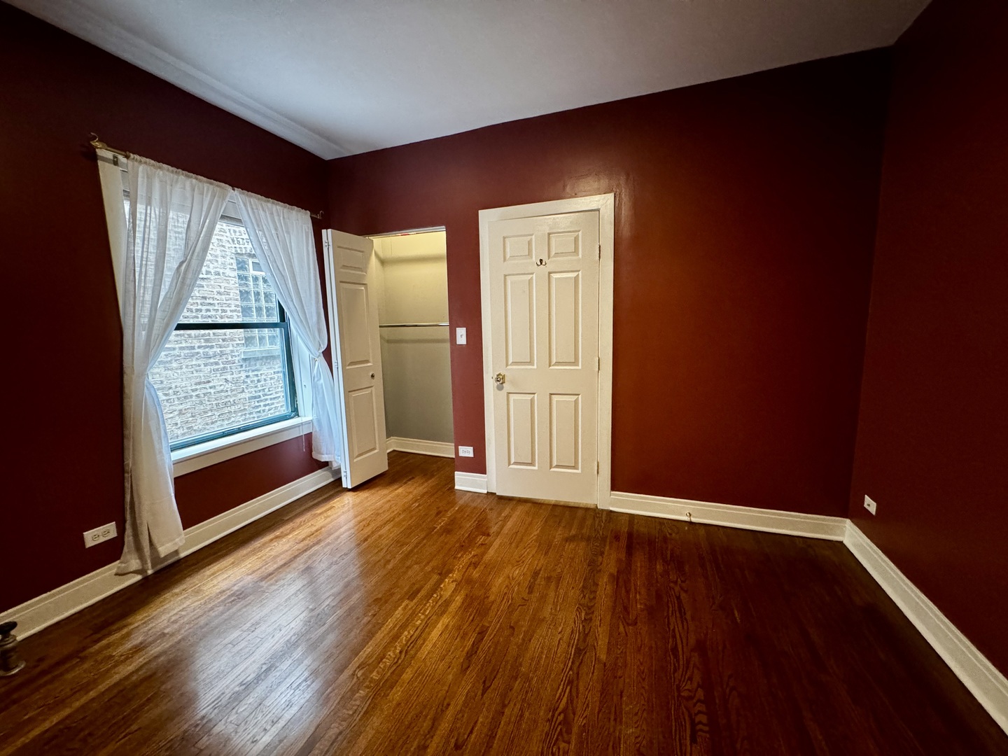 7031 N Sheridan Road Unit: 2E