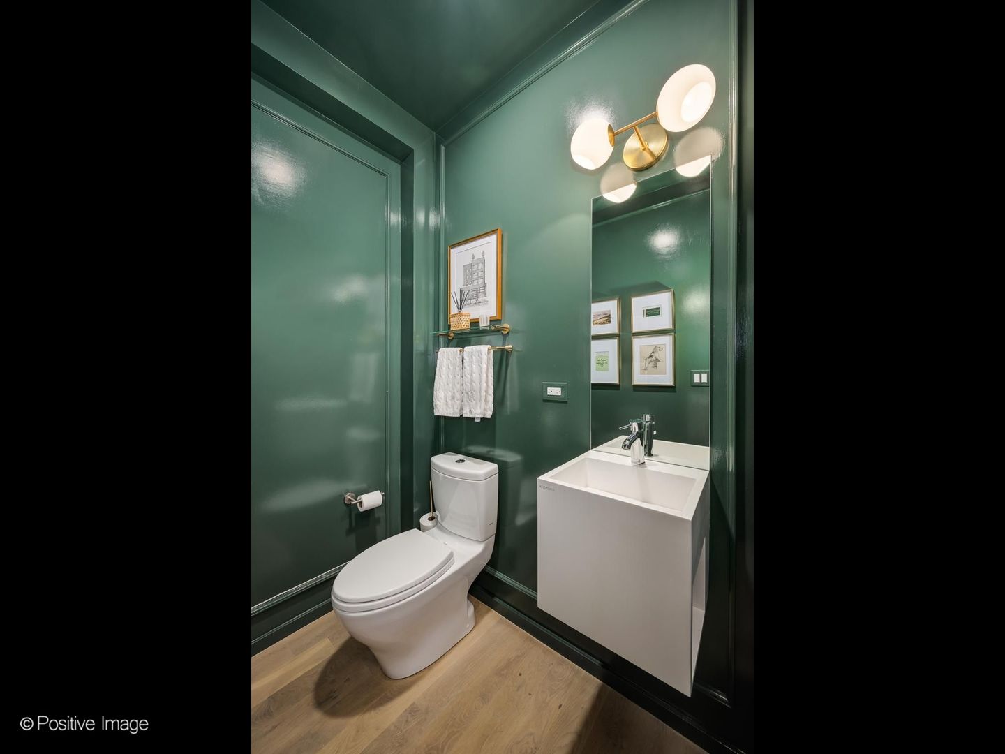 1311 N Wicker Park Avenue Unit: PH