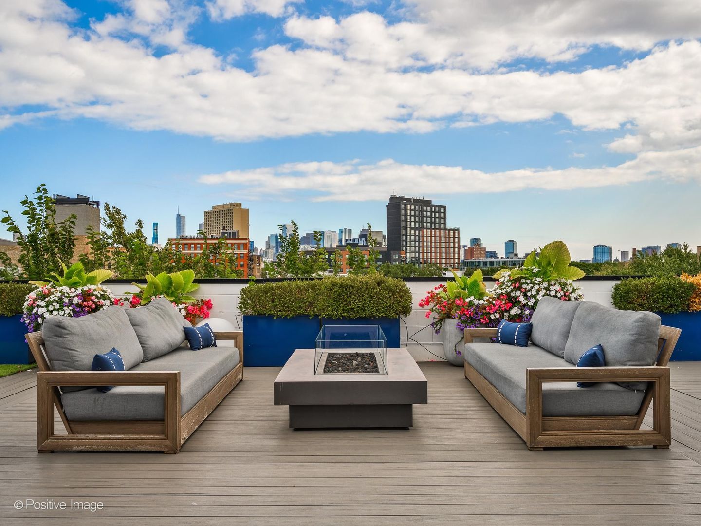 1311 N Wicker Park Avenue Unit: PH