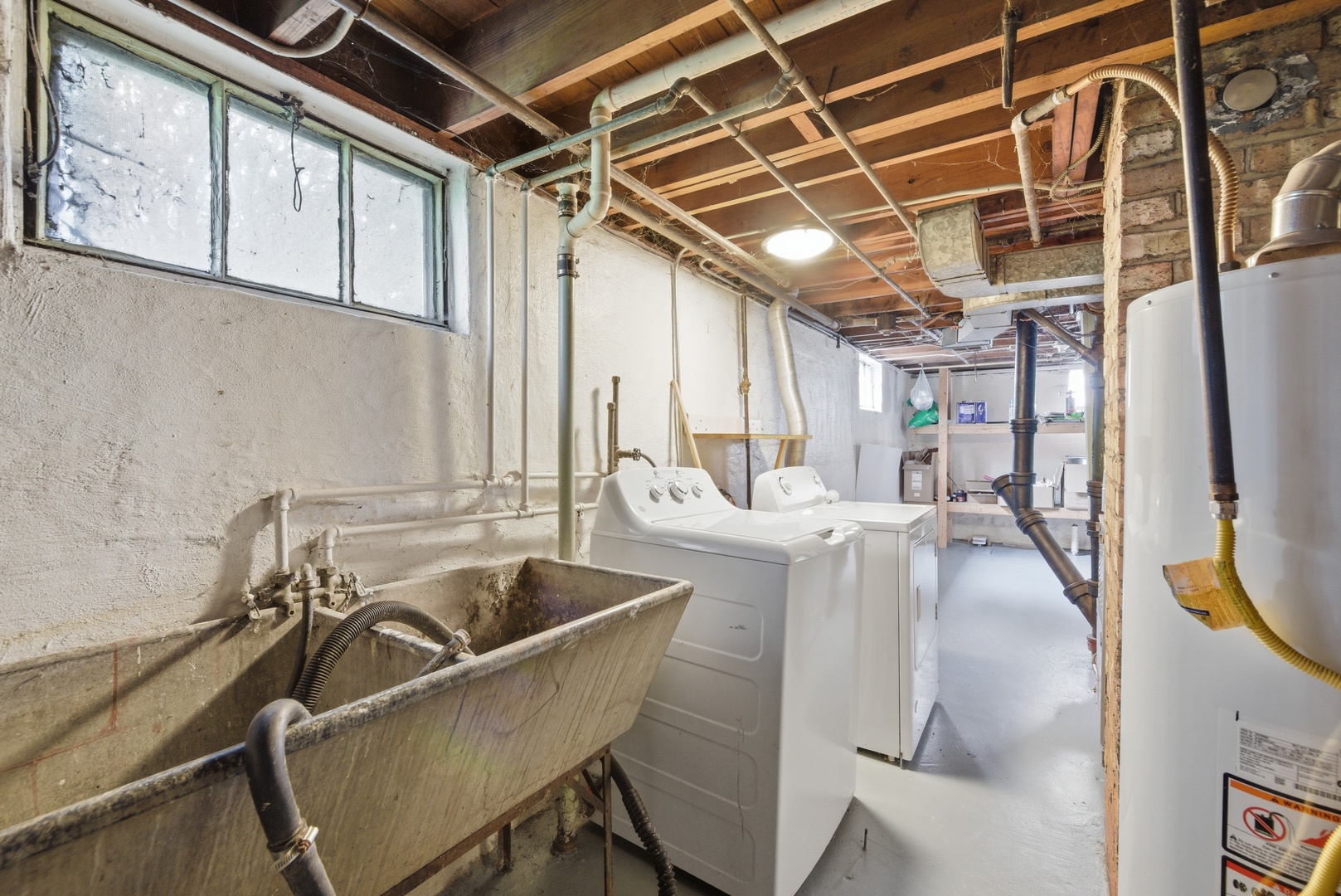 18409 Oakwood Avenue