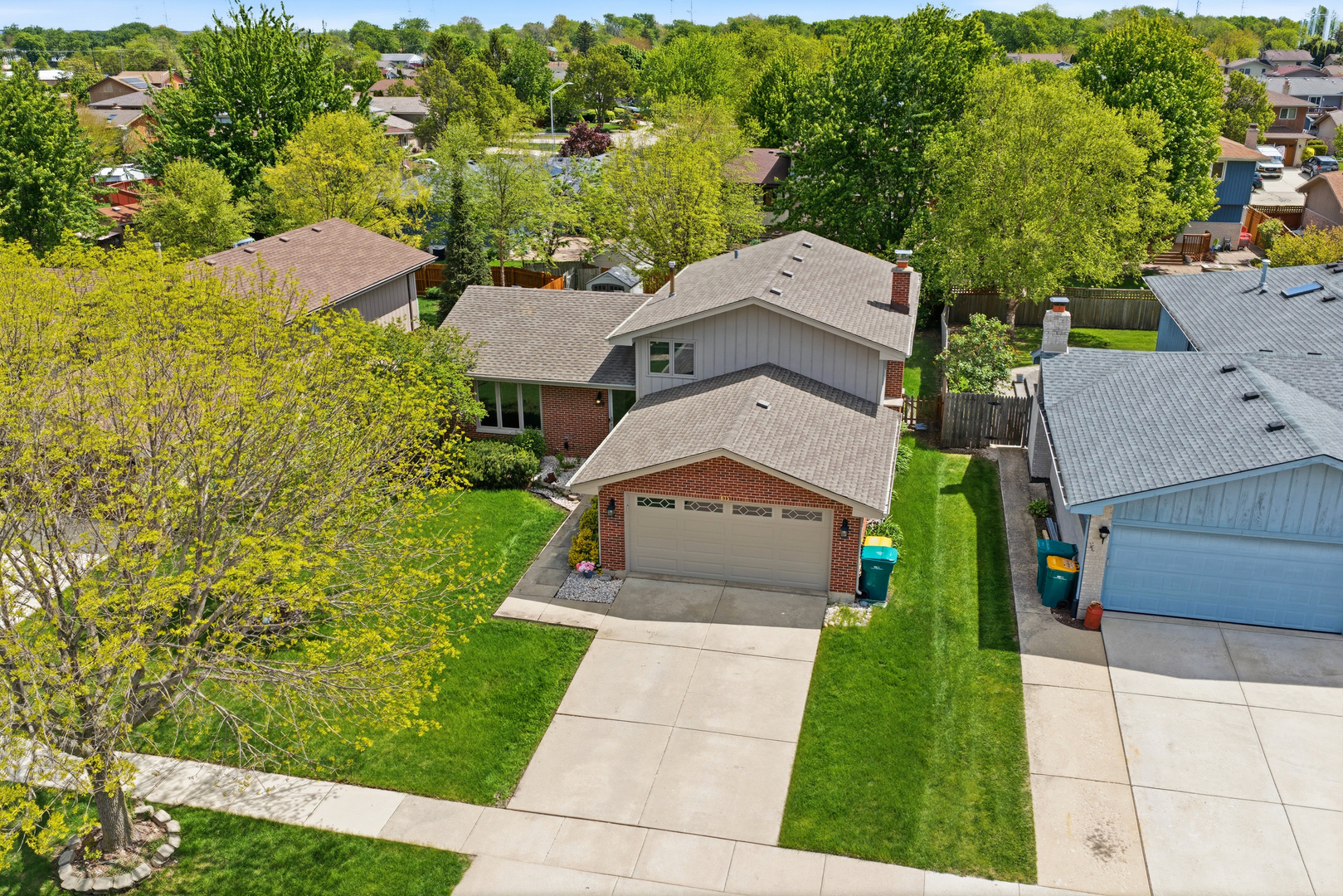 615 Driftwood Avenue