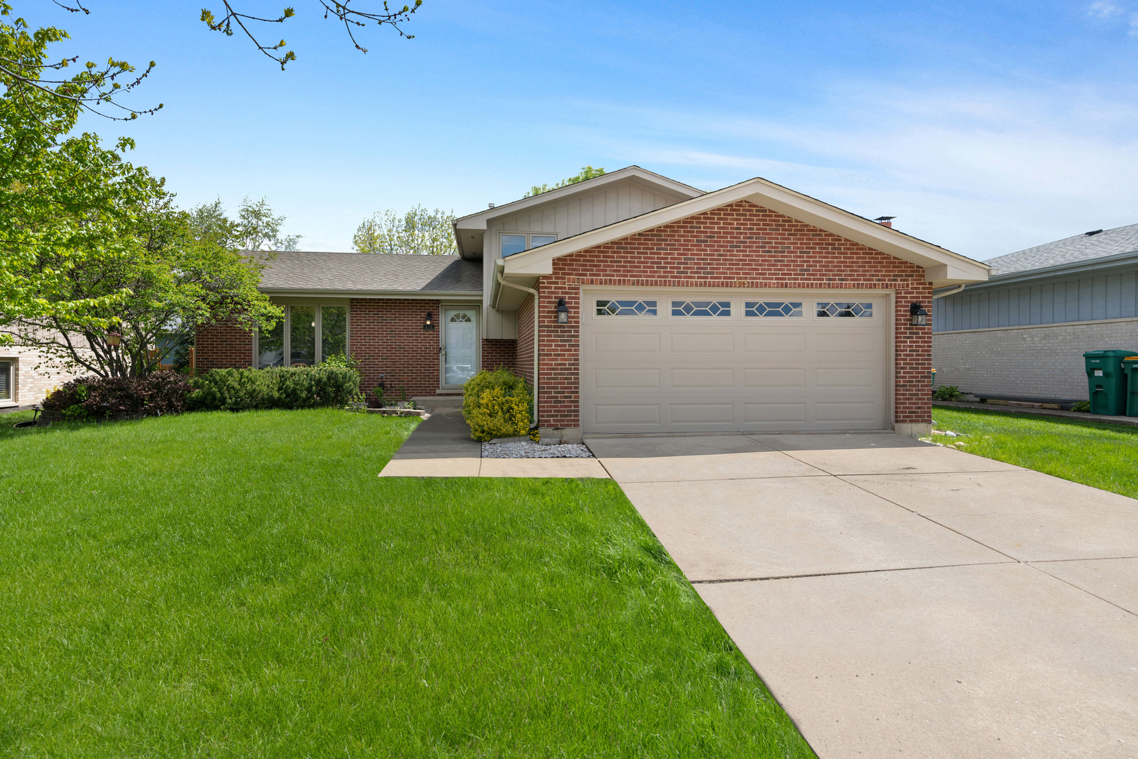 615 Driftwood Avenue