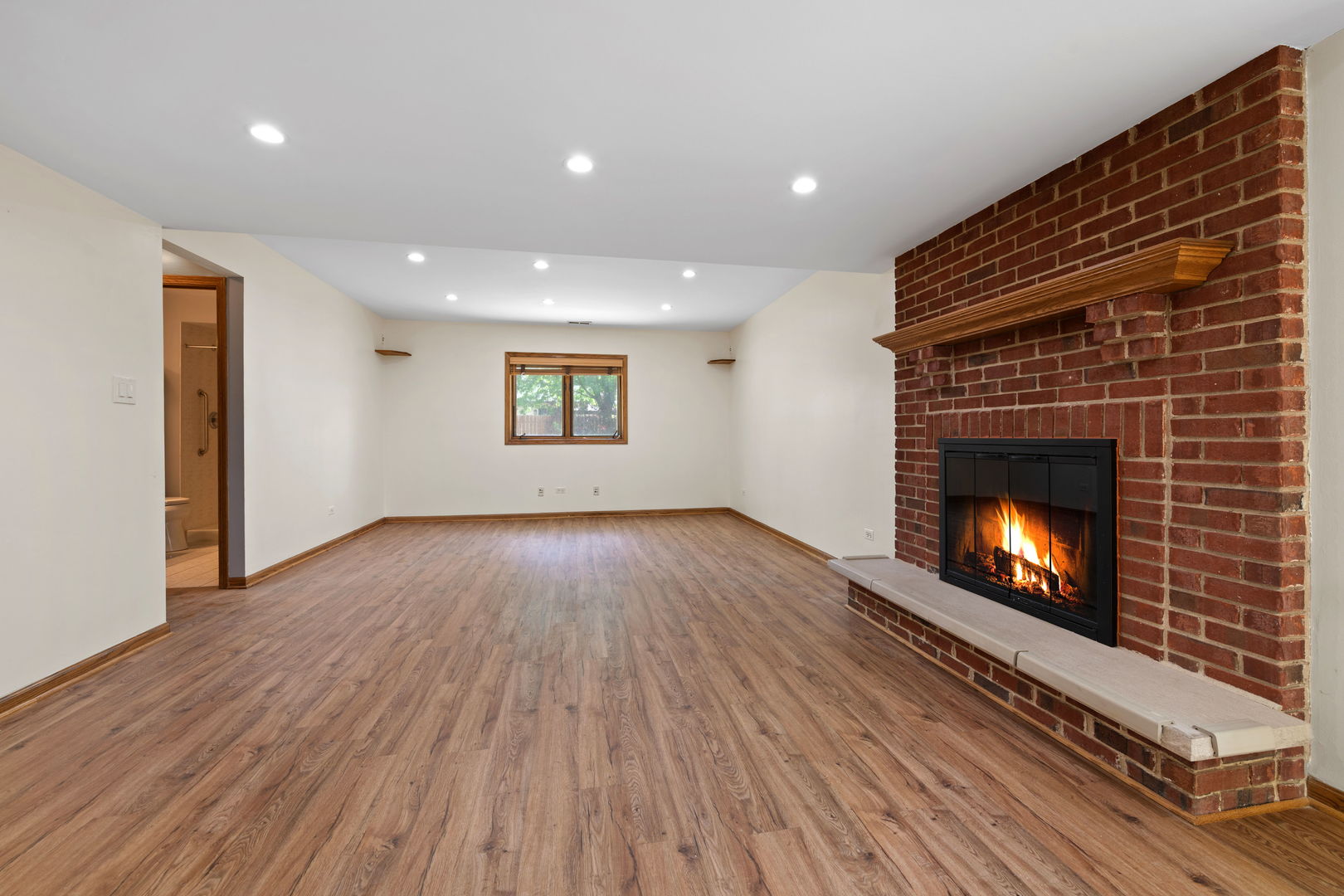 615 Driftwood Avenue