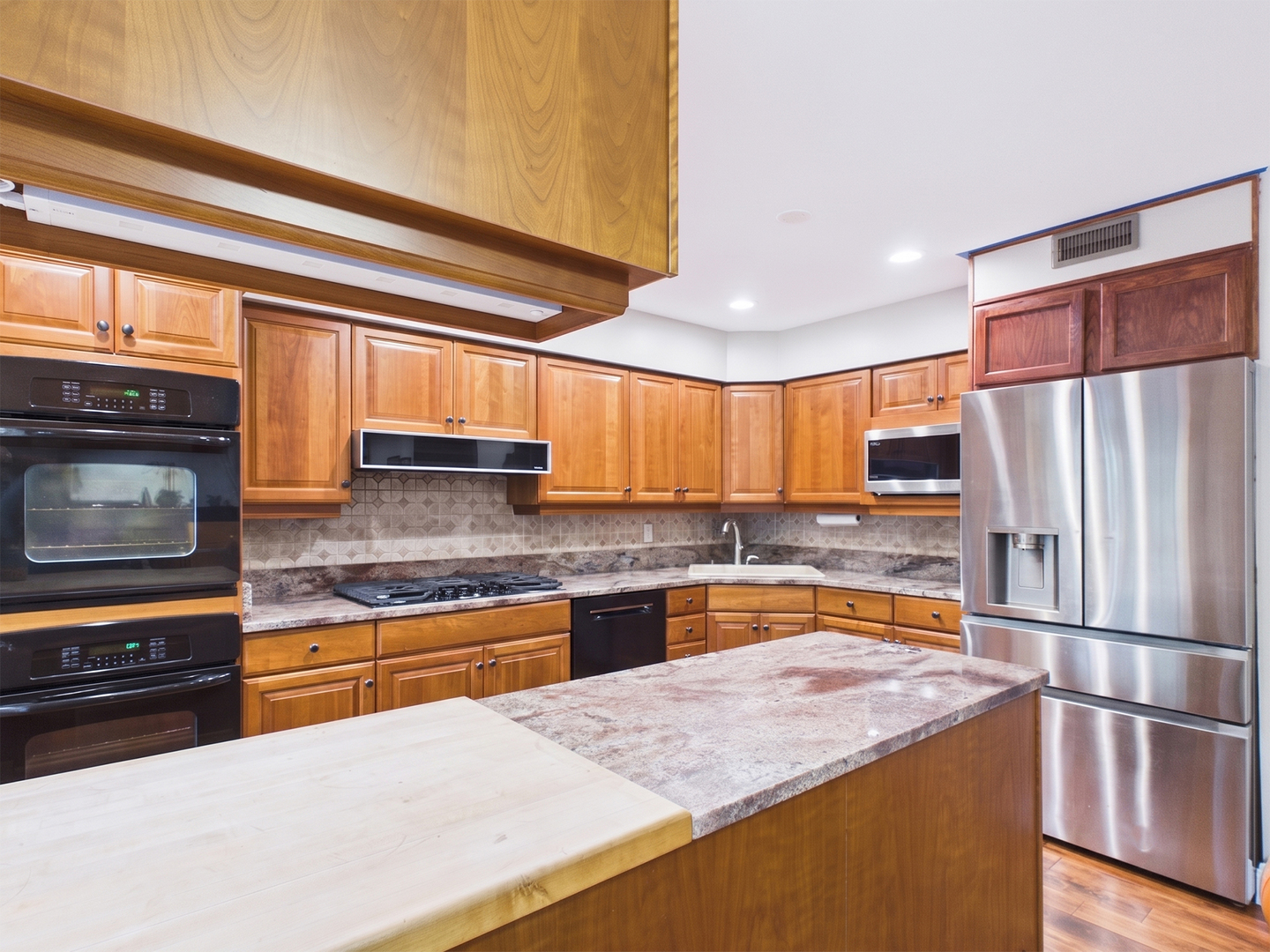 2541 Cobblewood Drive