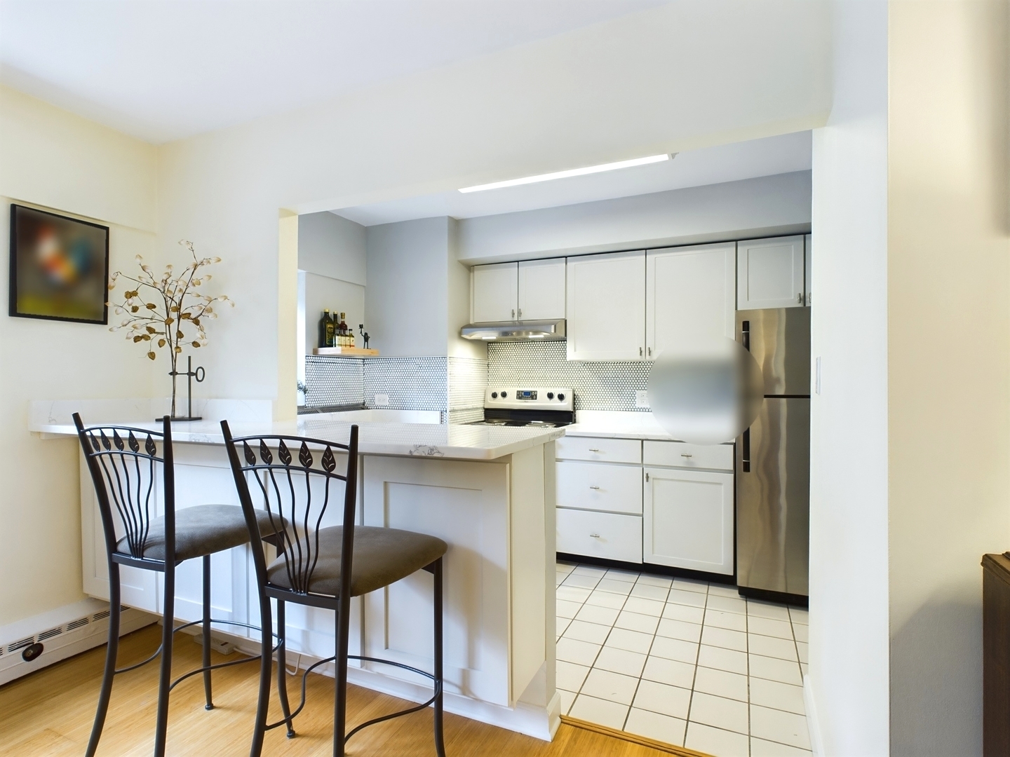 4980 N Marine Drive Unit: 432