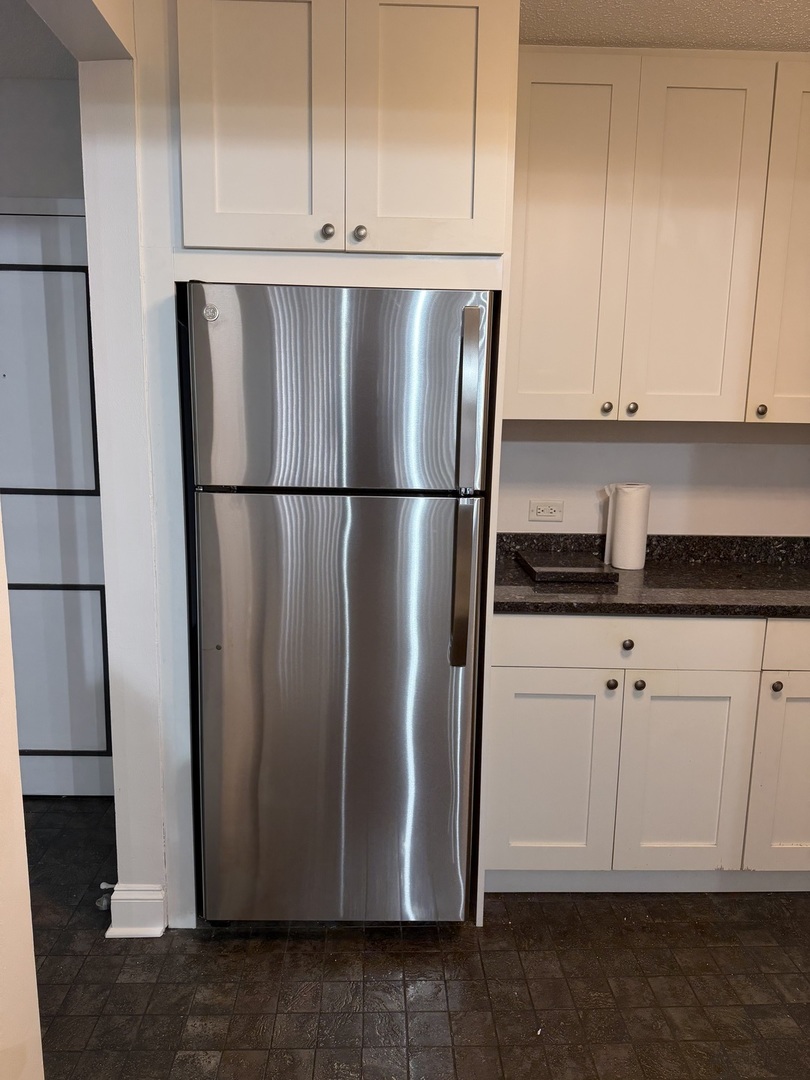 10 E Ontario Street Unit: 1303